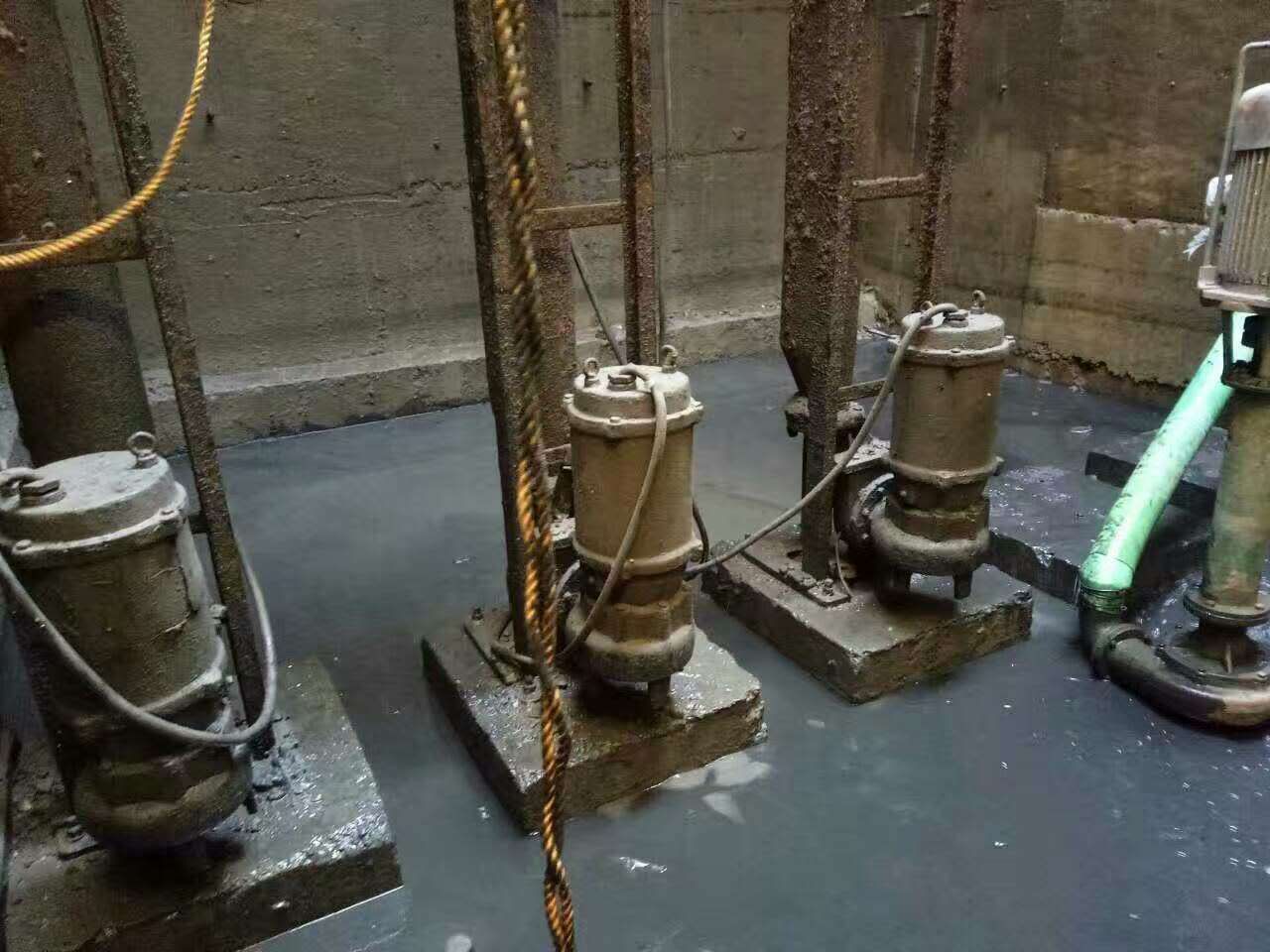 港北污水池清理